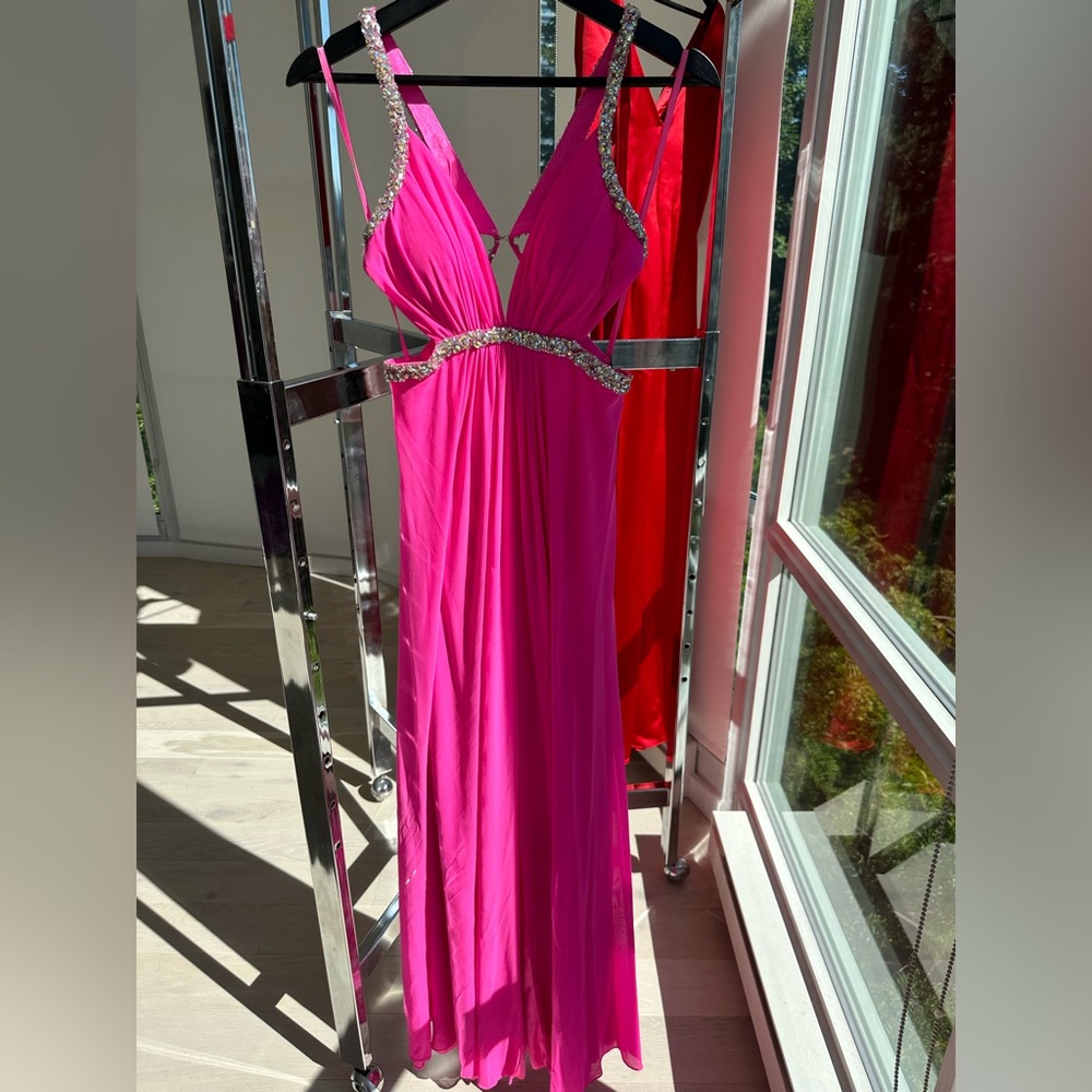 Fuchsia Mess open back Occasion dress